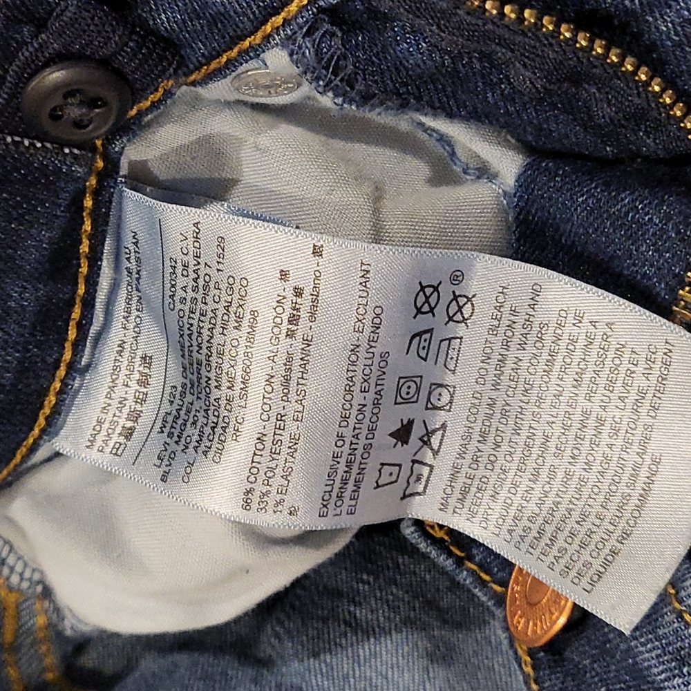 Signature by Levi Straus girls size 8 skinny jeans - Picture 8 of 9